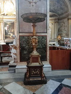 RAb563716