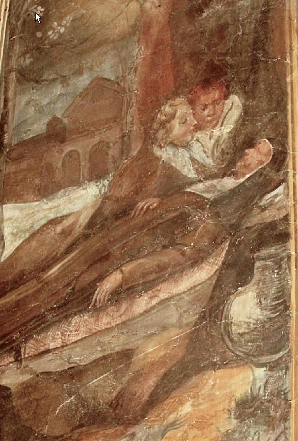 12c32589